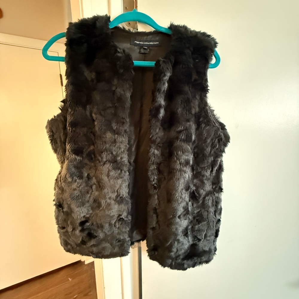 French Connection black faux fur vest - US size 8; has pockets!